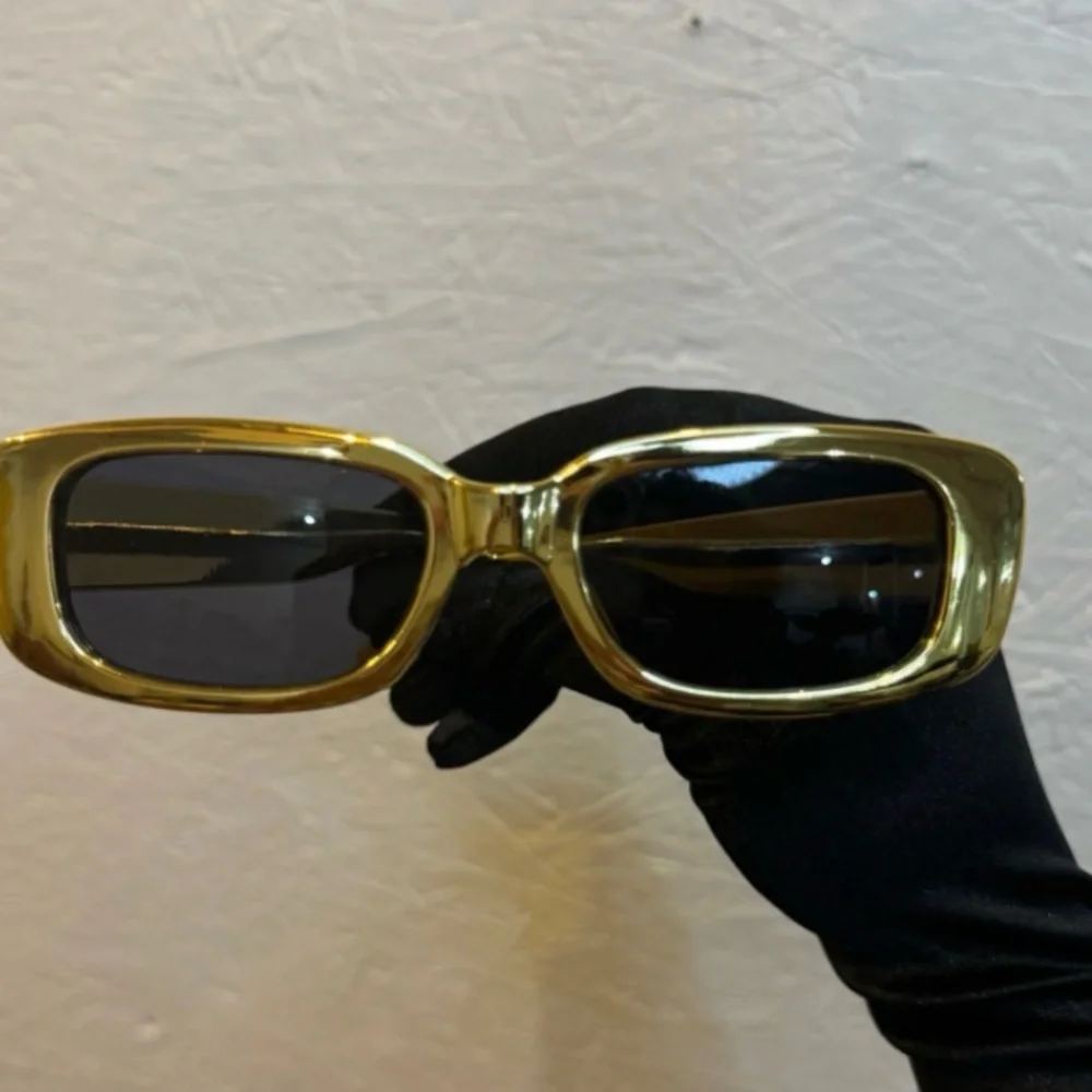 Stylish Sunglasses Set in Various Colors